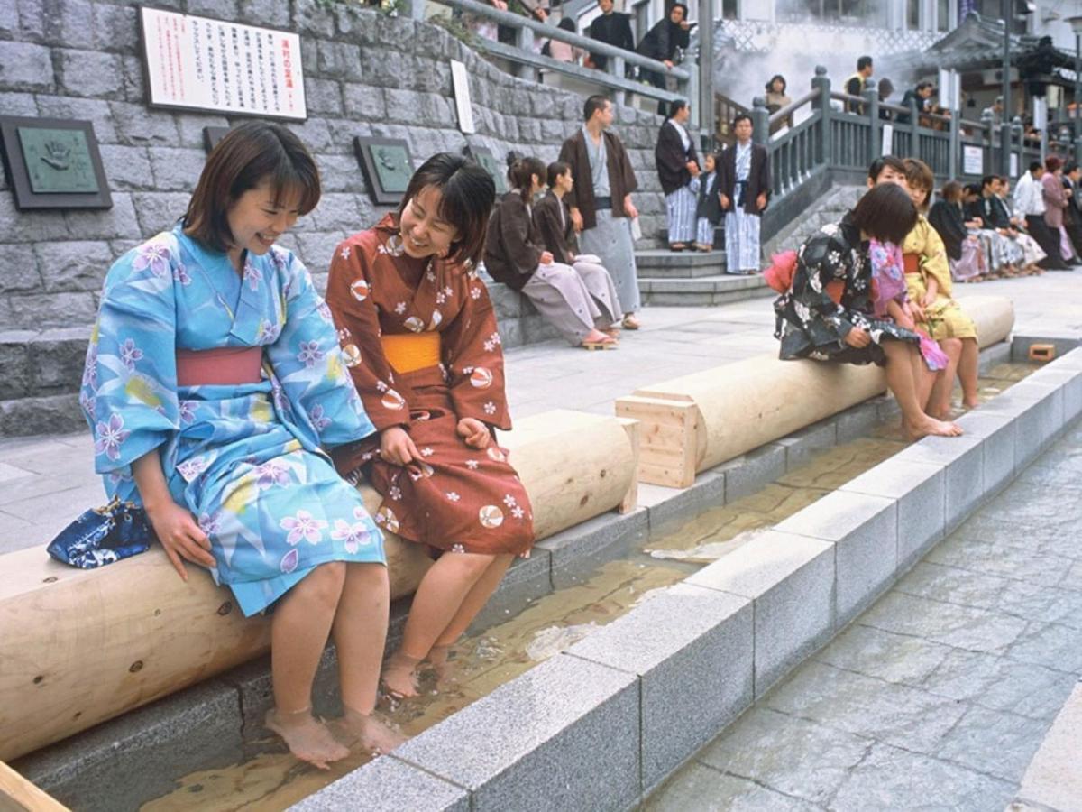 Ooedo Onsen Monogatari Miyoshiya Hotel Shin'onsen Bagian luar foto